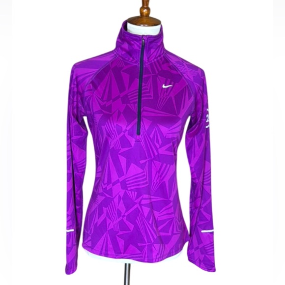 Nike Dri-Fit running top with reflective details Size Medium Magenta / pink - Picture 1 of 13